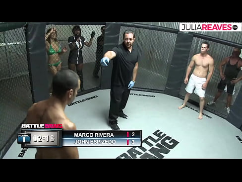❤️ Ultimate Fighter fucks wata lamba yarinya dama bayan fada a cikin zobe Batsa vk ️❤